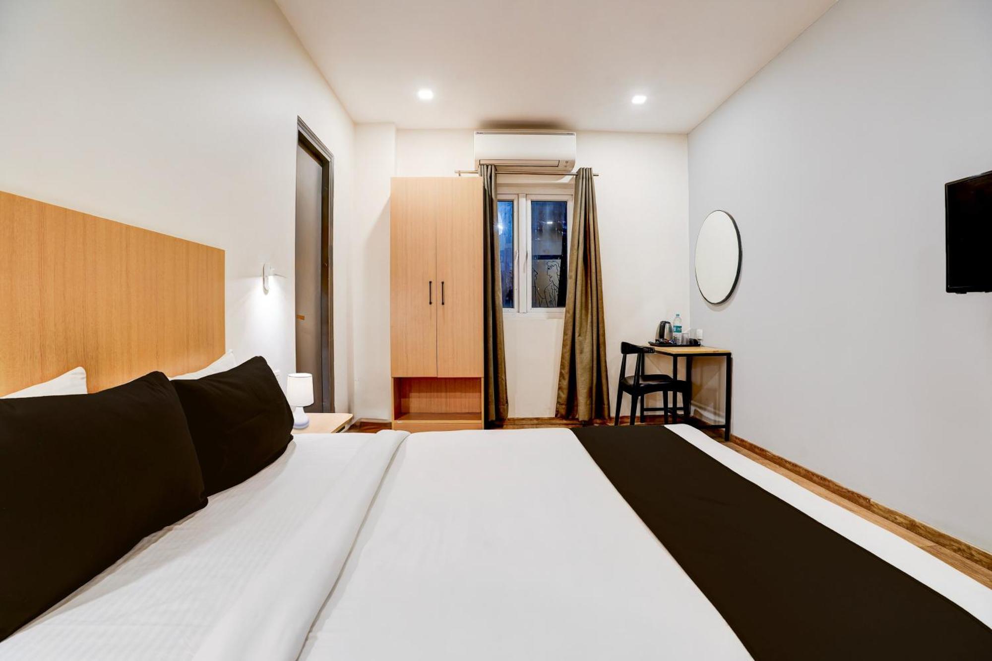 Super Townhouse Ulsoor Near Halasuru Metro Station Бангалор Экстерьер фото