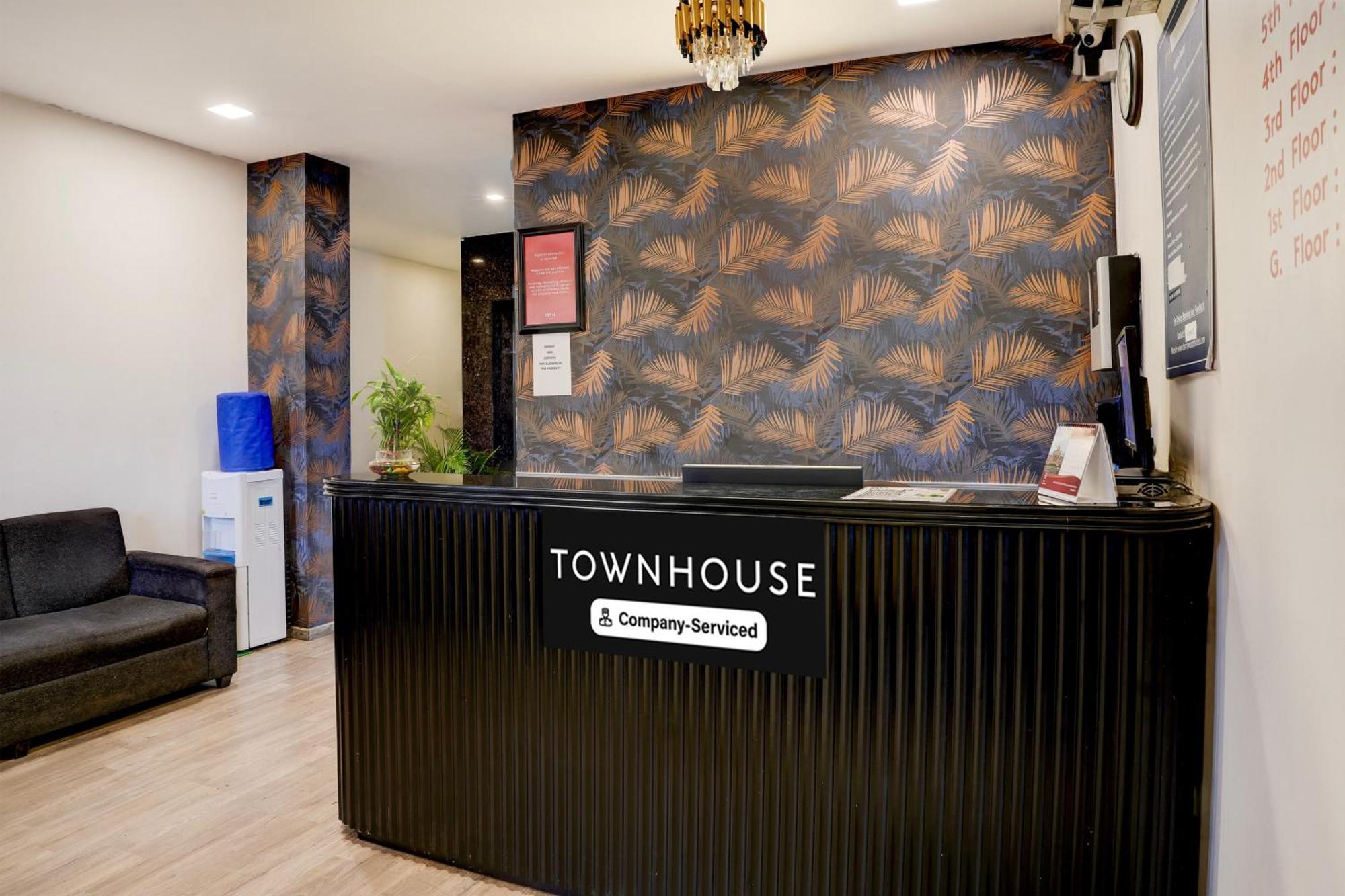 Super Townhouse Ulsoor Near Halasuru Metro Station Бангалор Экстерьер фото